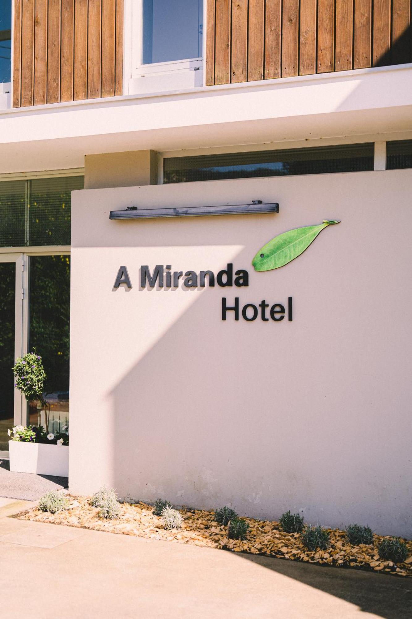 Hotel A Miranda Feás Exteriör bild